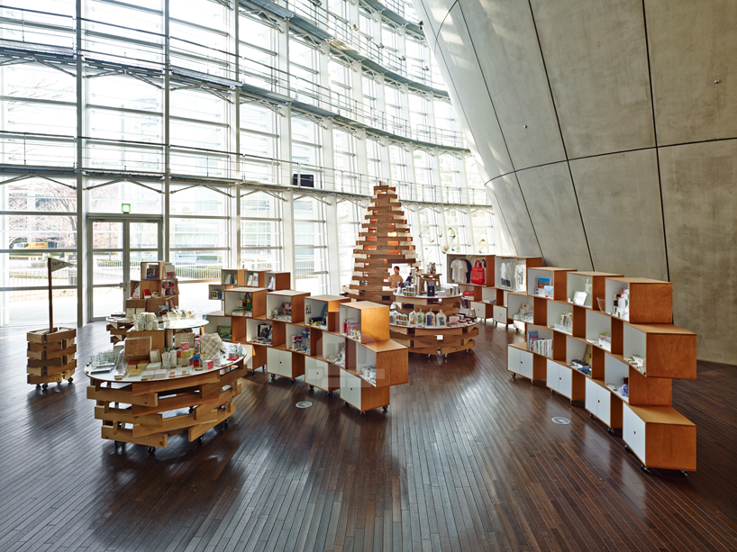 Souvenir_shop_by_Torafu_Architects_National_Art_Center_Tokyo_3