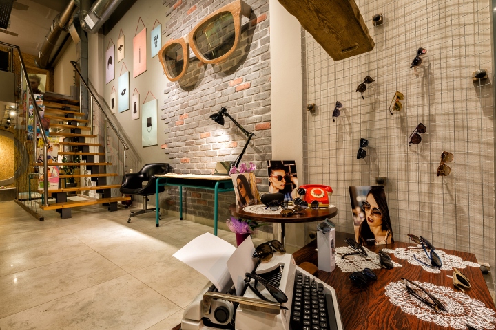 Tienda de gafas diseñada por Dimensions en Patras, Grecia