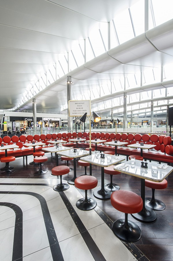 The_perfectionist_cafe_Heston_Blumenthal_aeropuerto_Heathrow_diseño_de_Seymourpowell_AfroditiKrassa_9