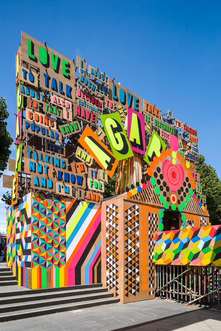 The Temple of Agape por Morag Myerscough and Luke Morgan