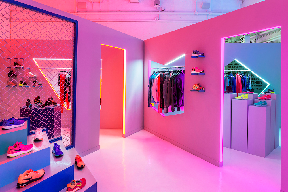 Nike_pop_up_store_neon_lit_women_fall_holiday_3