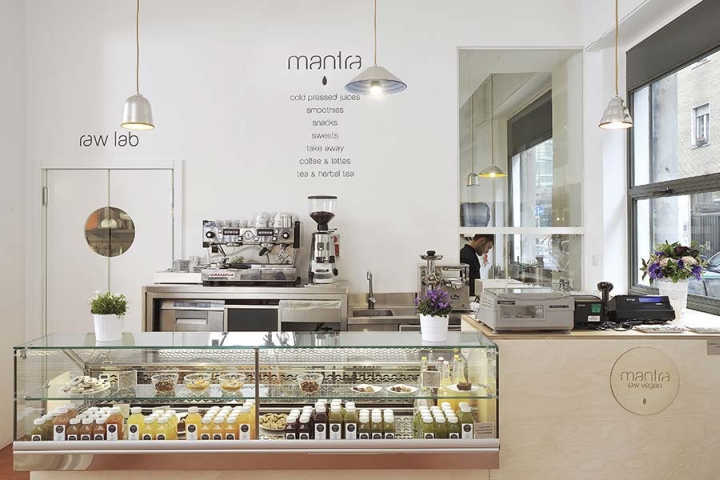Mantra-Restaurante-Milán-Branding-diseño-interior-Supercake-1