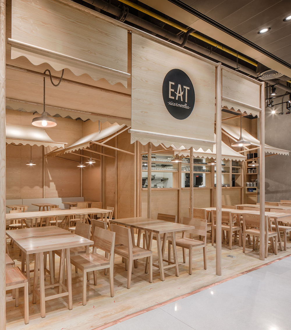 Restaurante Eat en Bangkok, diseño de Onion